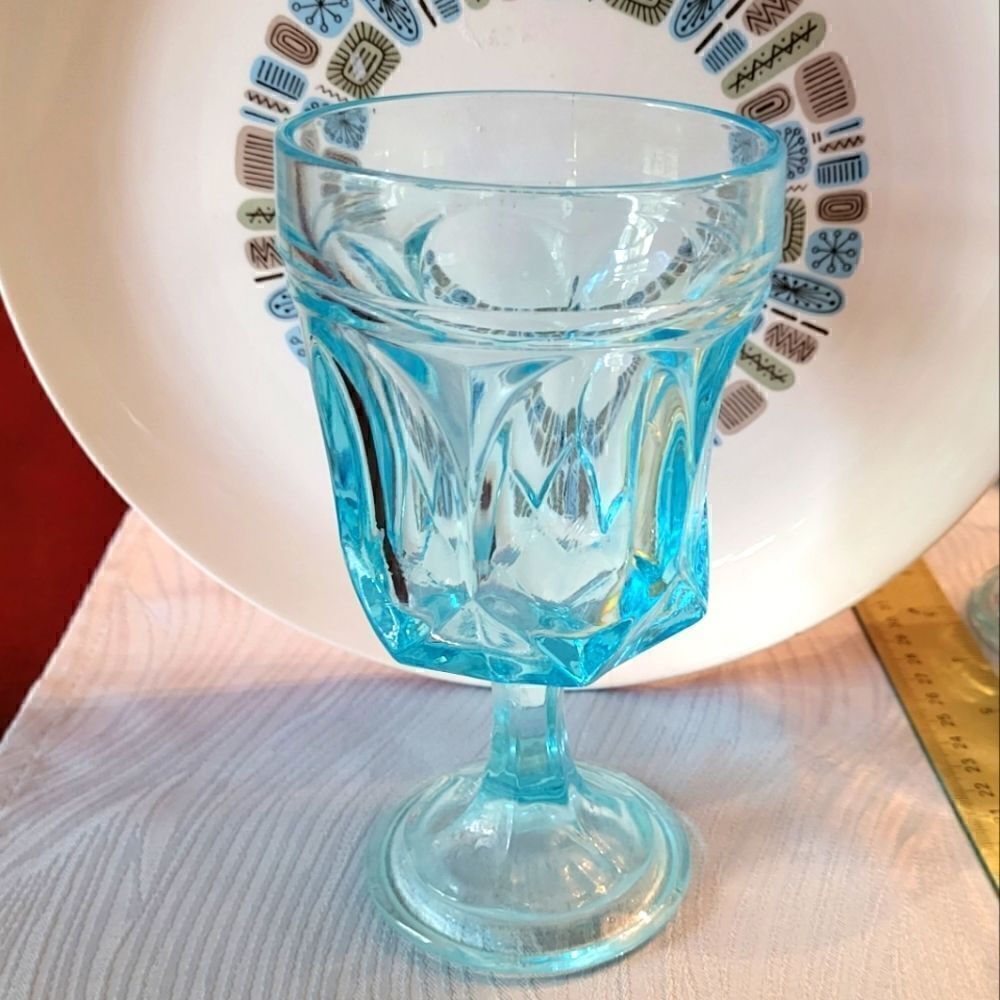 Vintage Pristine Set of 4 Anchor Hocking Aquamarine Pedestal 6" Wine Glasses